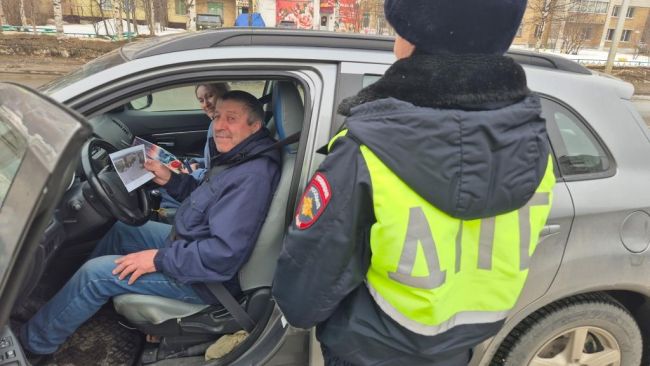 Ухтинские автоинспекторы